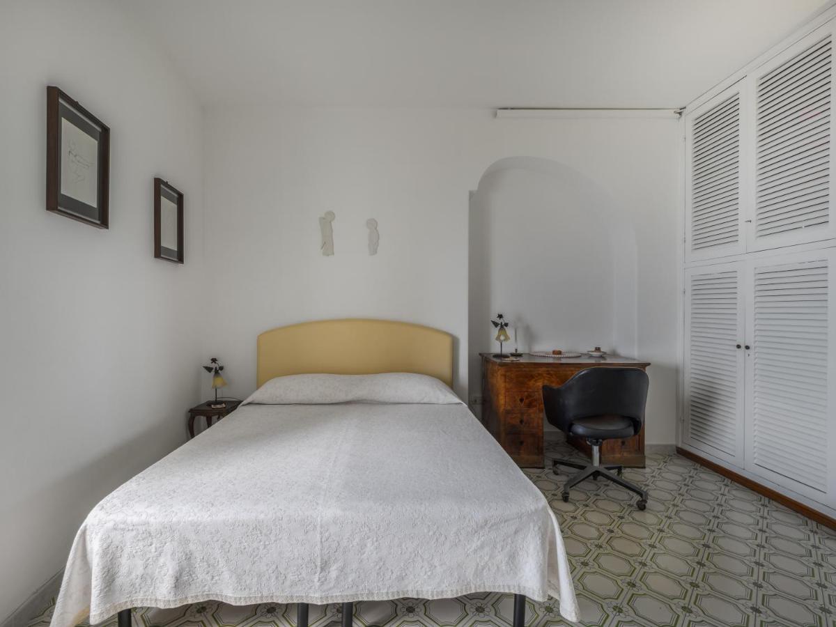 Casa Lauro - De Vivo Realty *