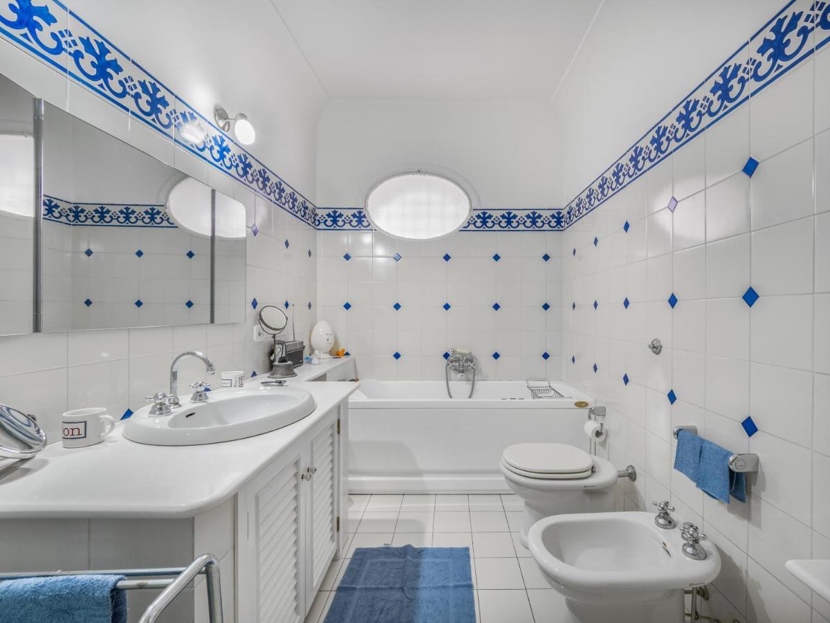 Casa Lauro - De Vivo Realty