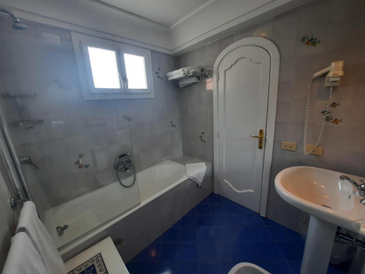 Hotel La Tartana 3*