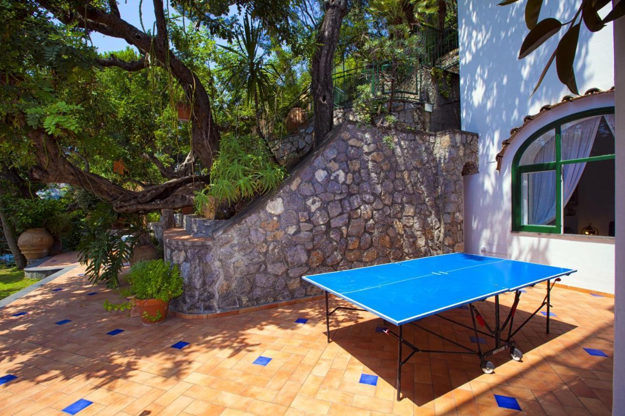Villa - Lo Scoglio *