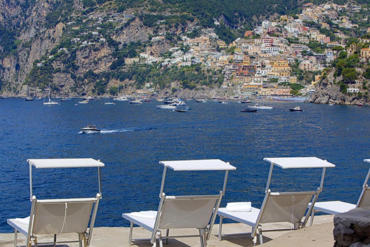 - Lo Scoglio Villa