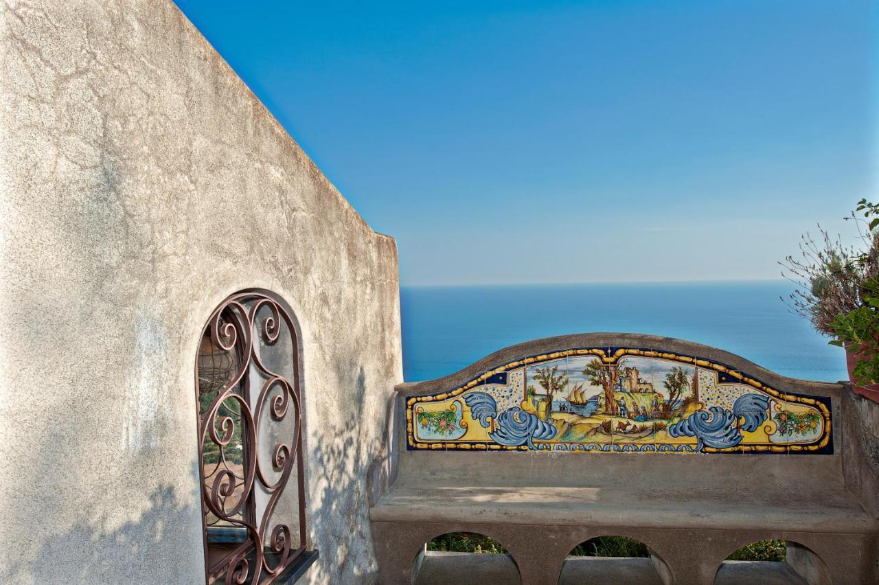 Lavinia Nocelle * Positano