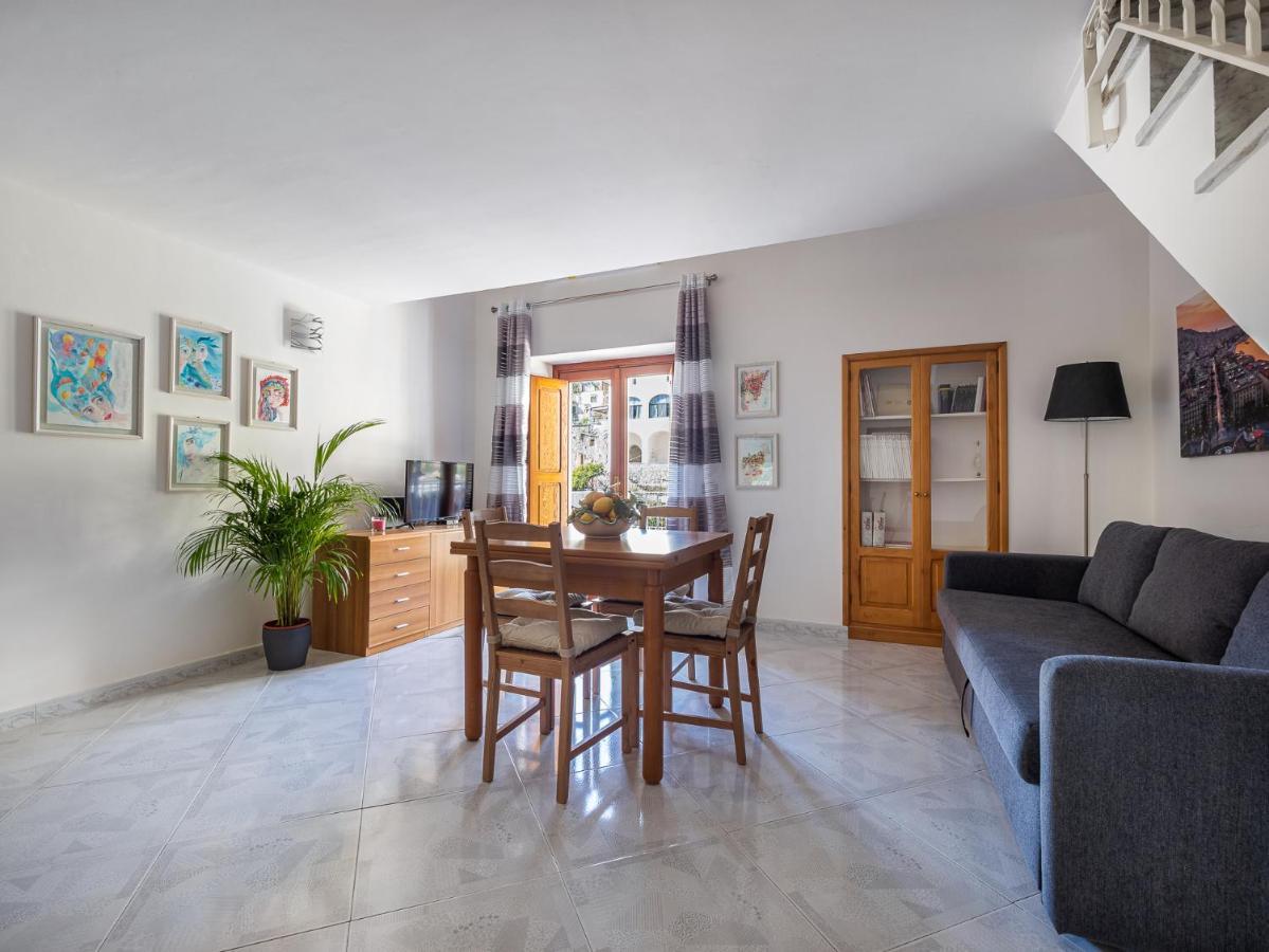 La Perla Di Chicca Apartment Positano