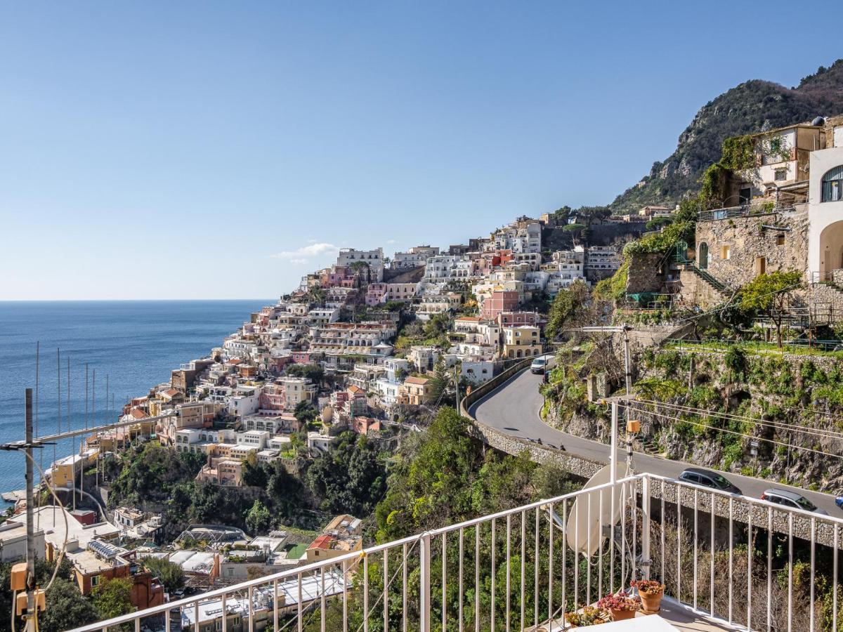 La Perla Di Chicca Apartment