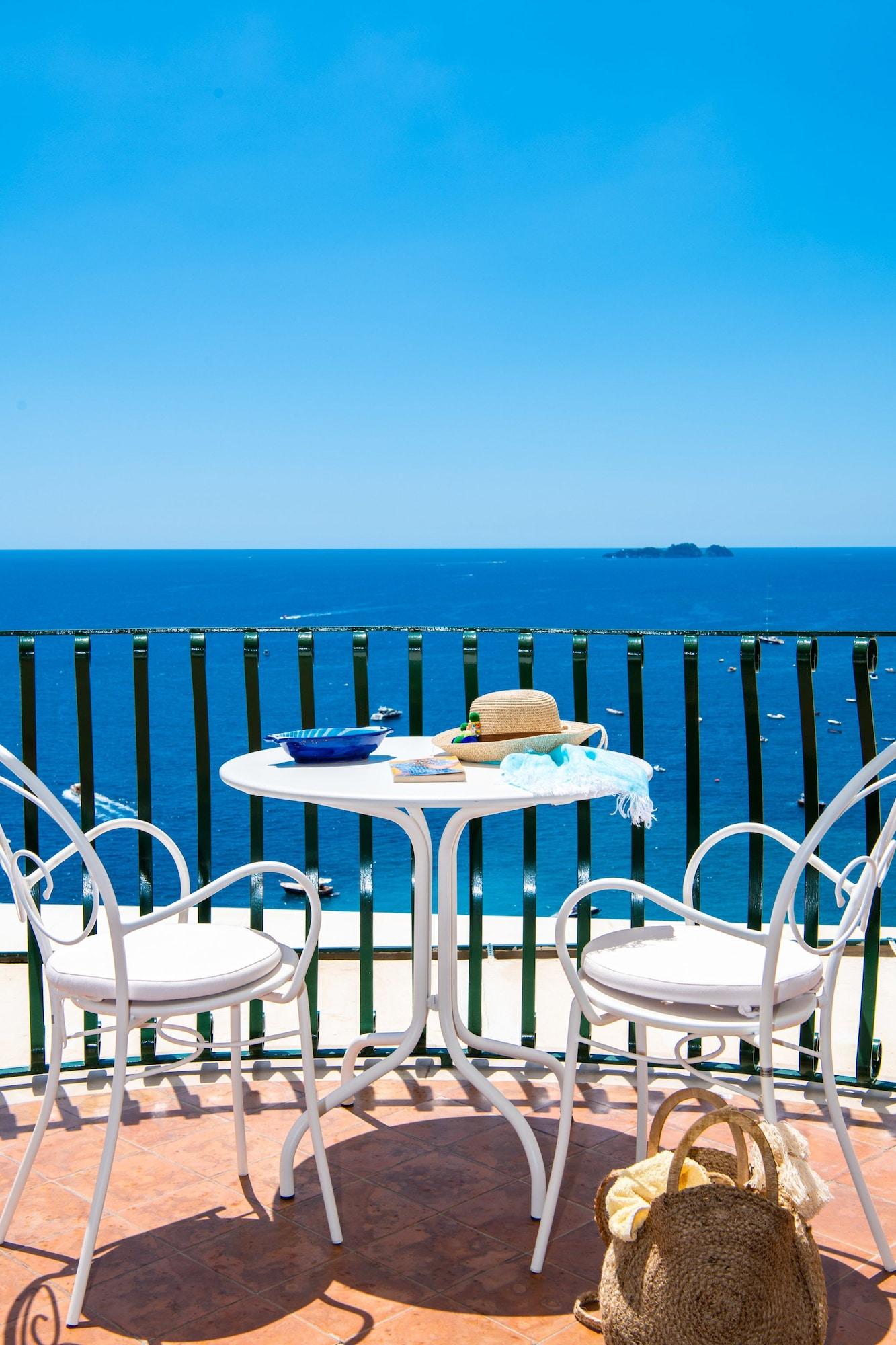 Guest house Alcione 2*