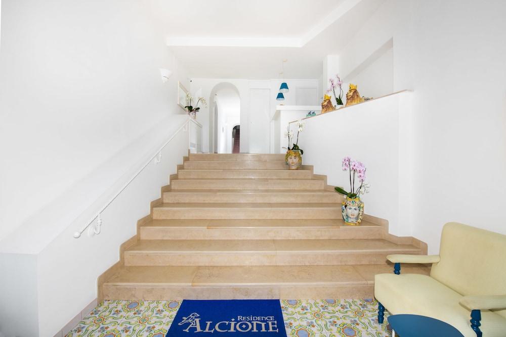 Alcione Guest house 2*