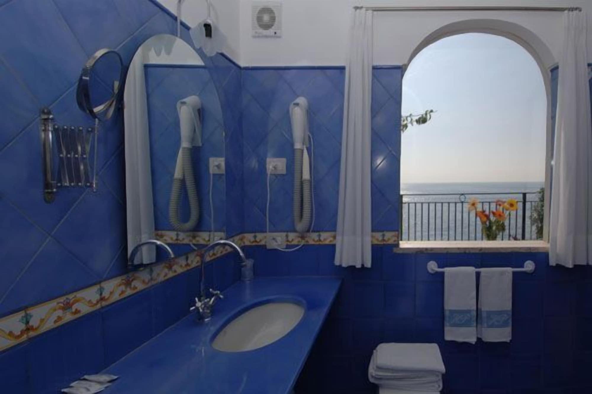 Pupetto Hotel 3*