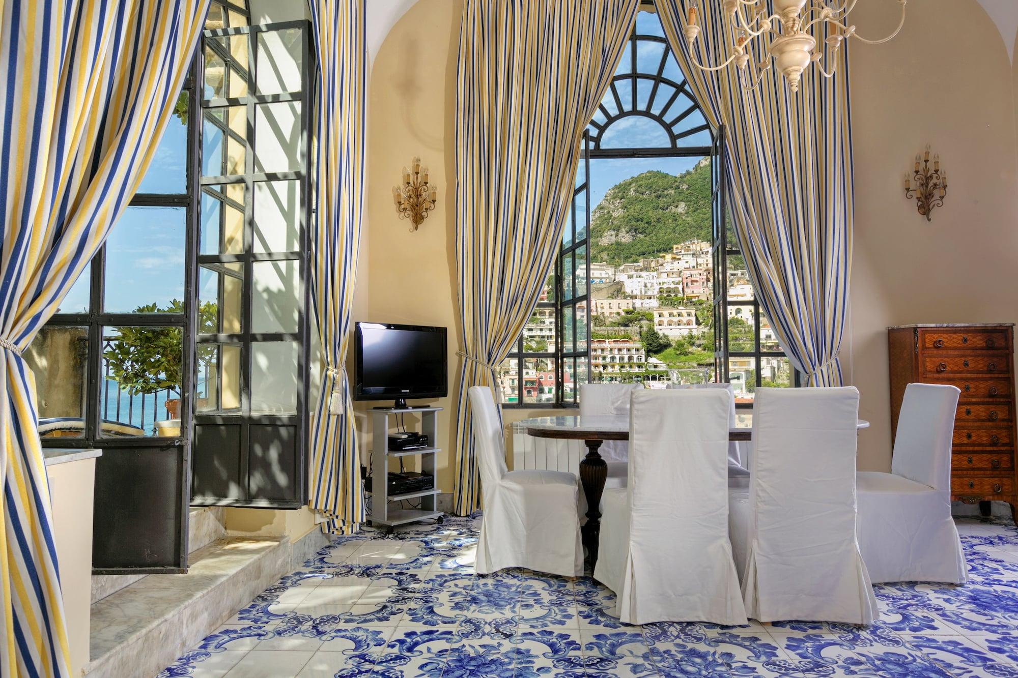 Palazzo Margherita Aparthotel 2*