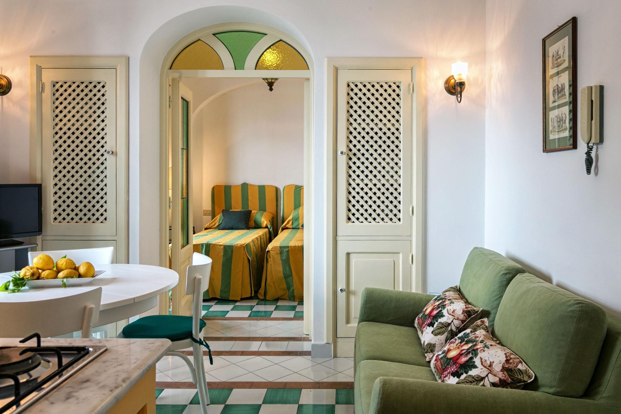 Palazzo Margherita 2*