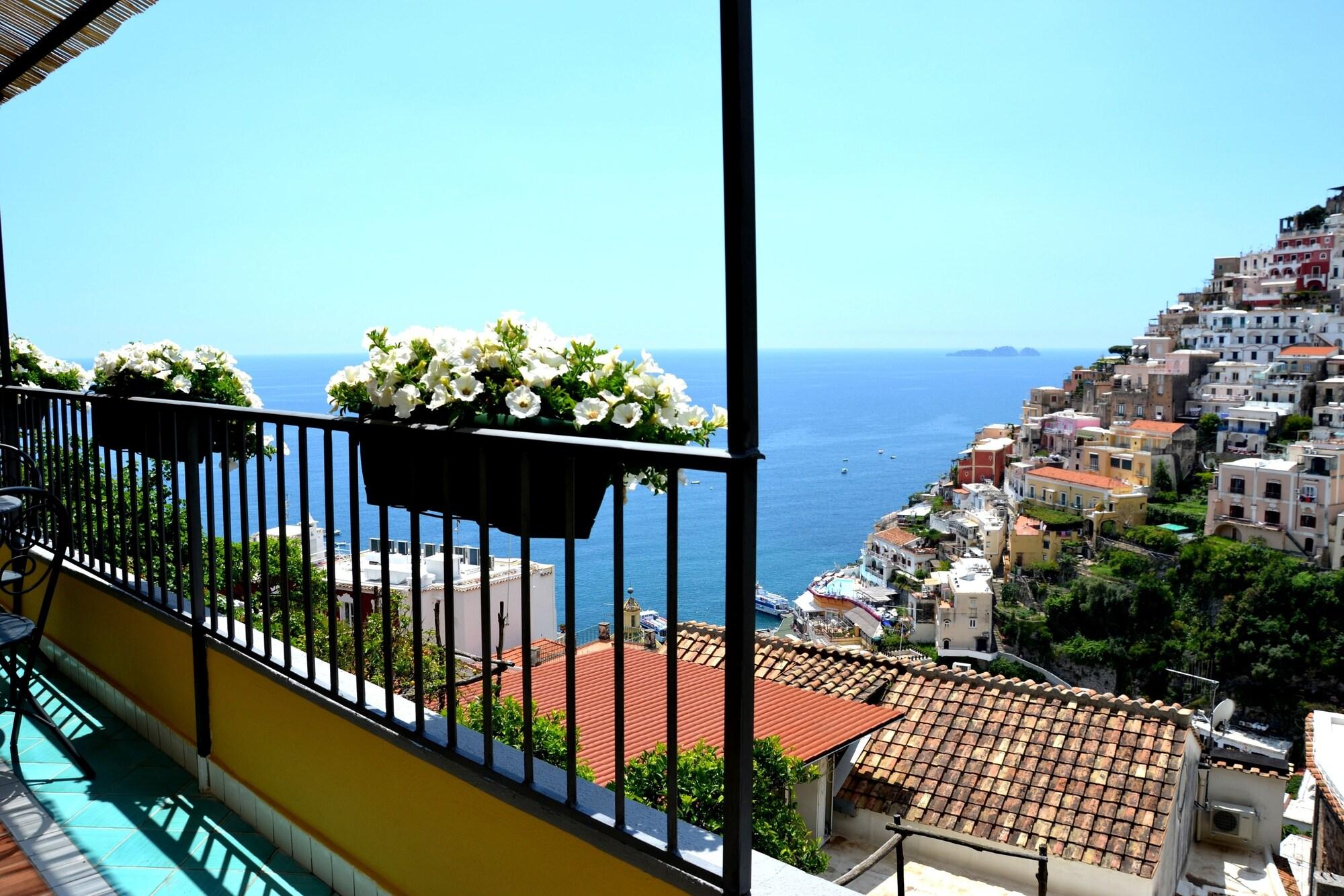 Palazzo Margherita Aparthotel
