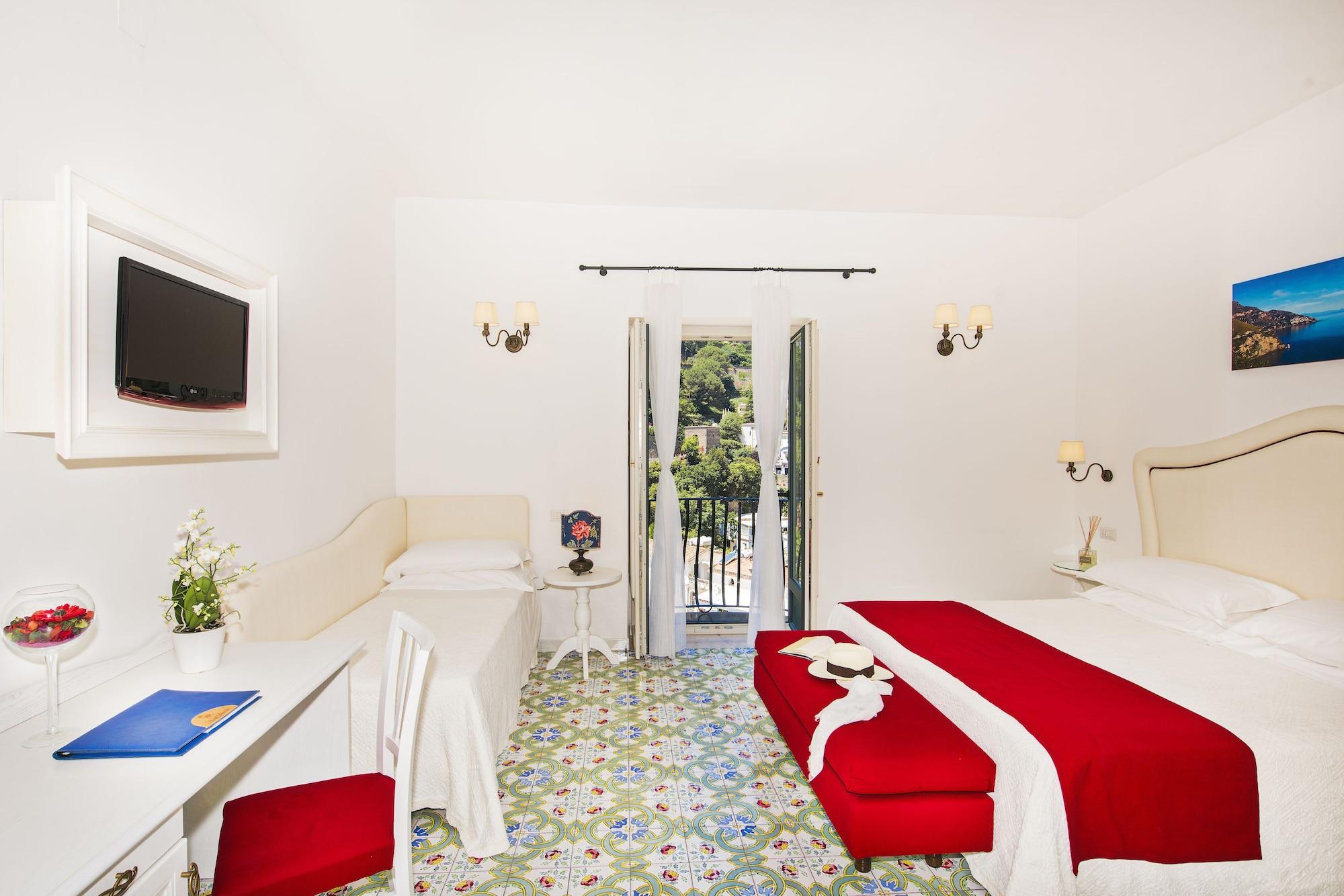 Savoia 4*