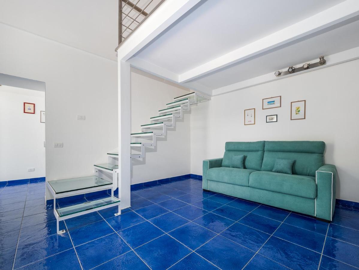 Santoro - De Vivo Realty Sorrento