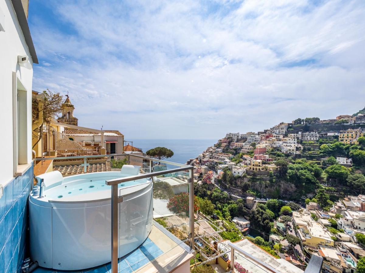 Santoro - De Vivo Realty Sorrento *