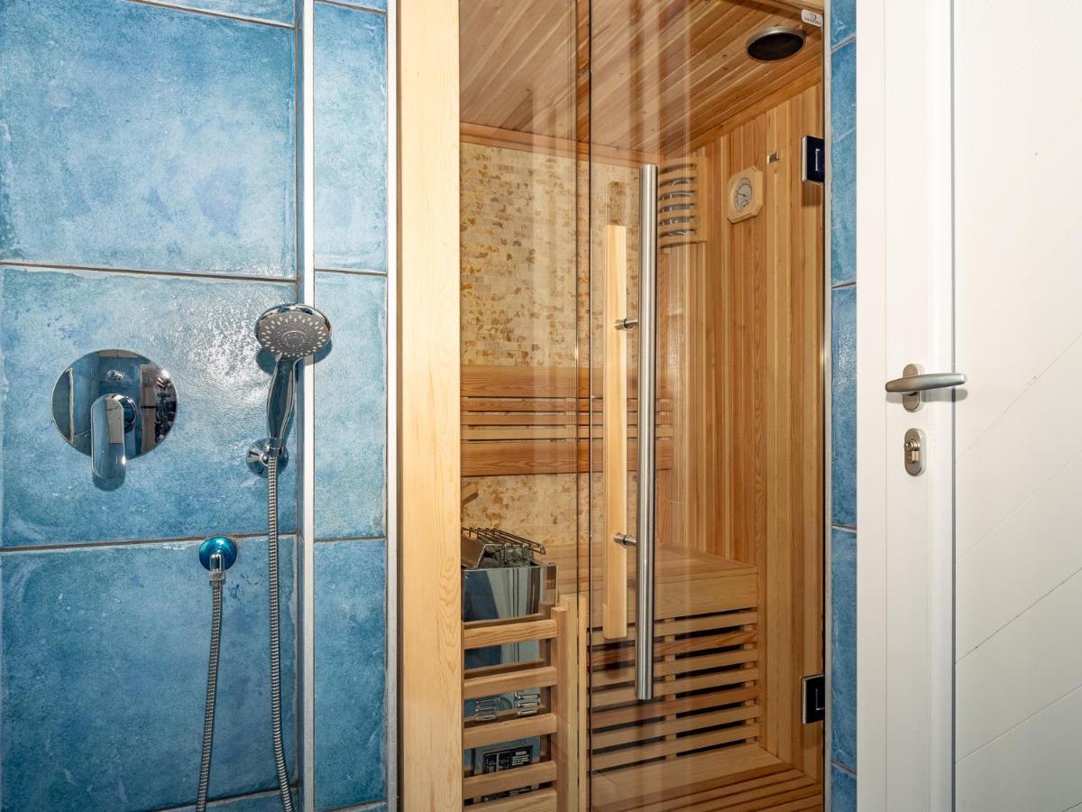 Santoro - De Vivo Realty Sorrento *
