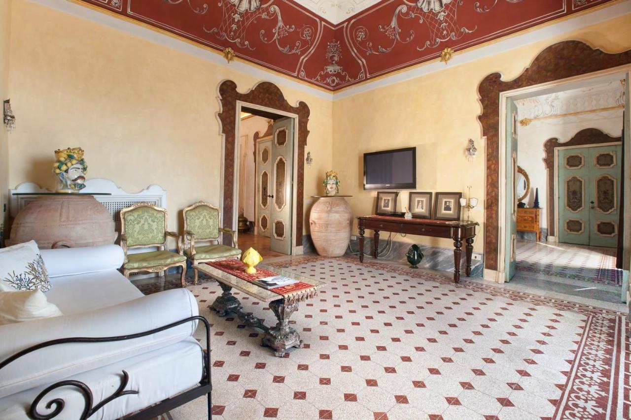 Estate4home - Palazzo Crocione Villa *