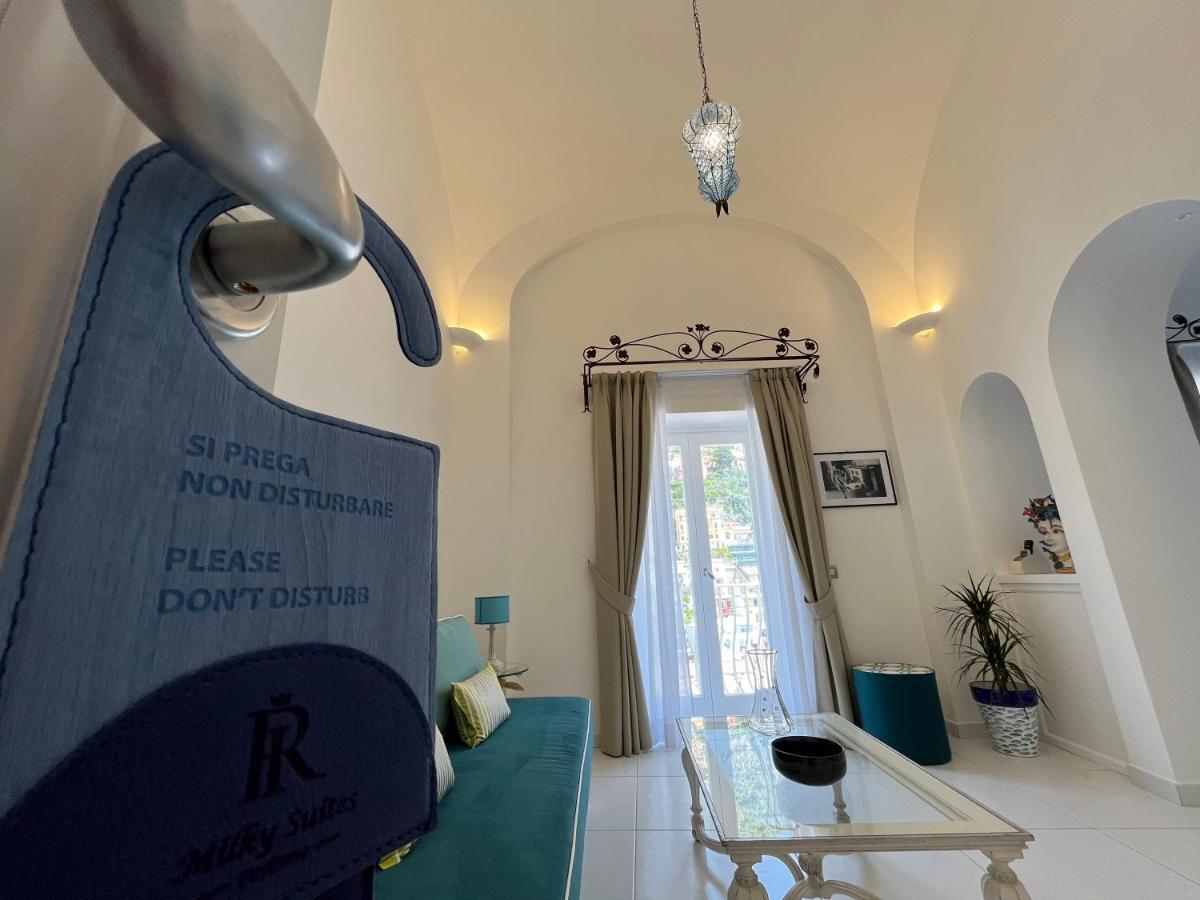 Milky * Positano