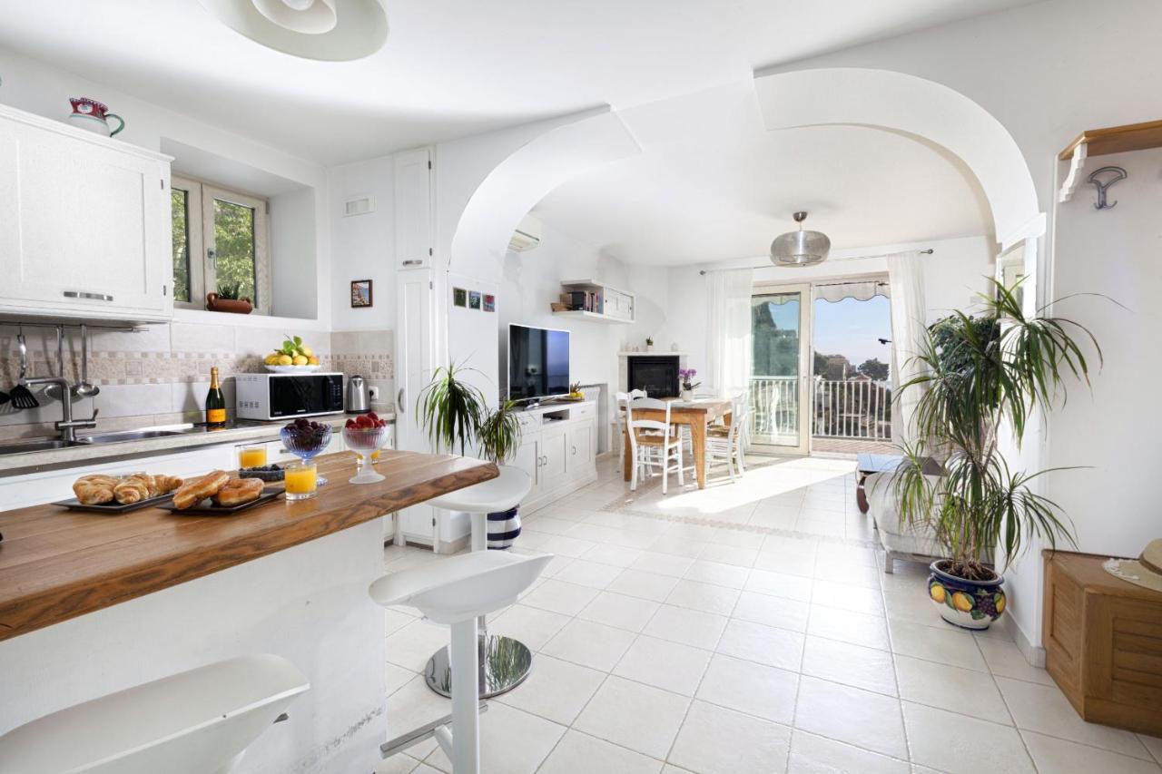 - Casa Paradisea Holiday home *