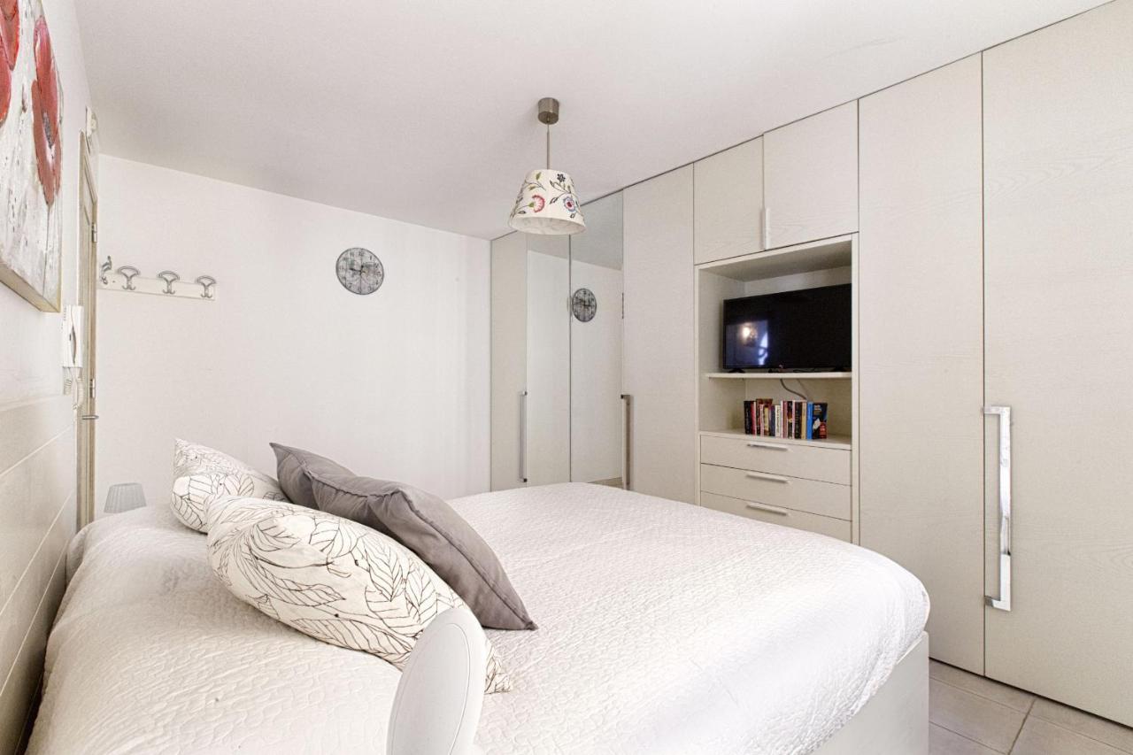 - Casa Paradisea Holiday home
