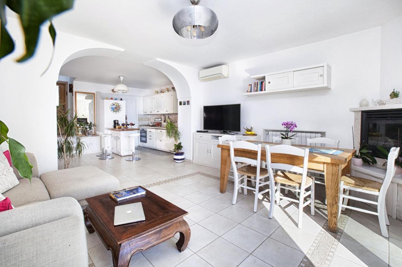 - Casa Paradisea Holiday home
