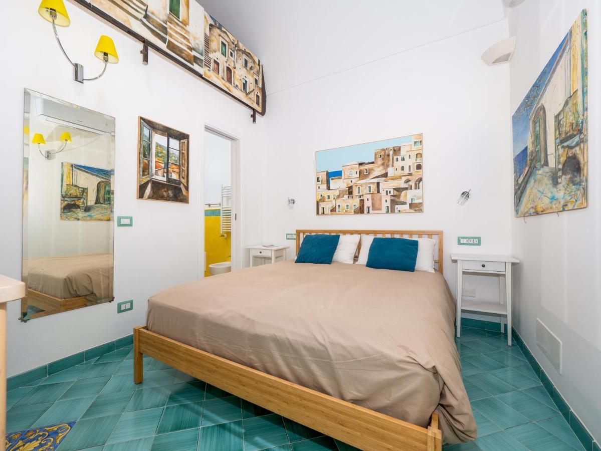 Artist House - De Vivo Realty *