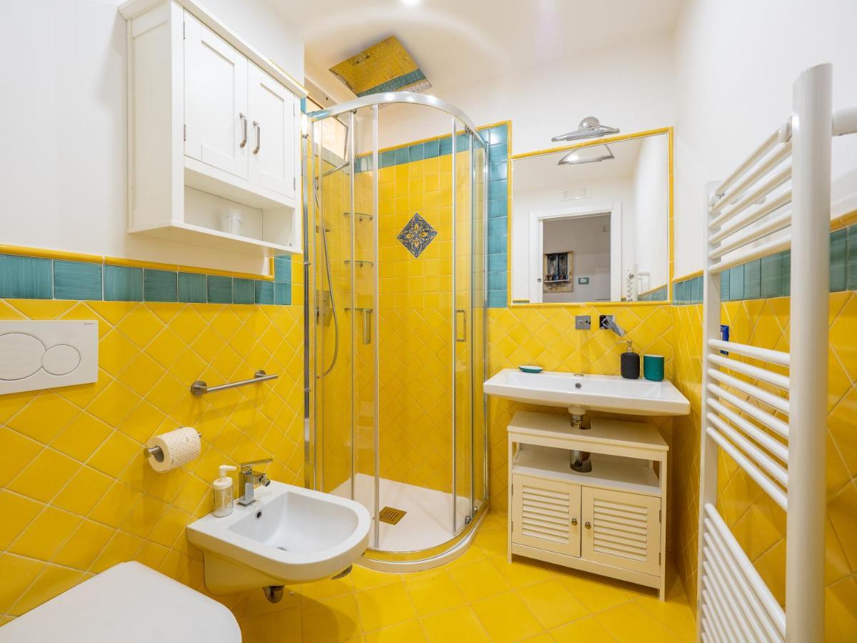 Artist House - De Vivo Realty