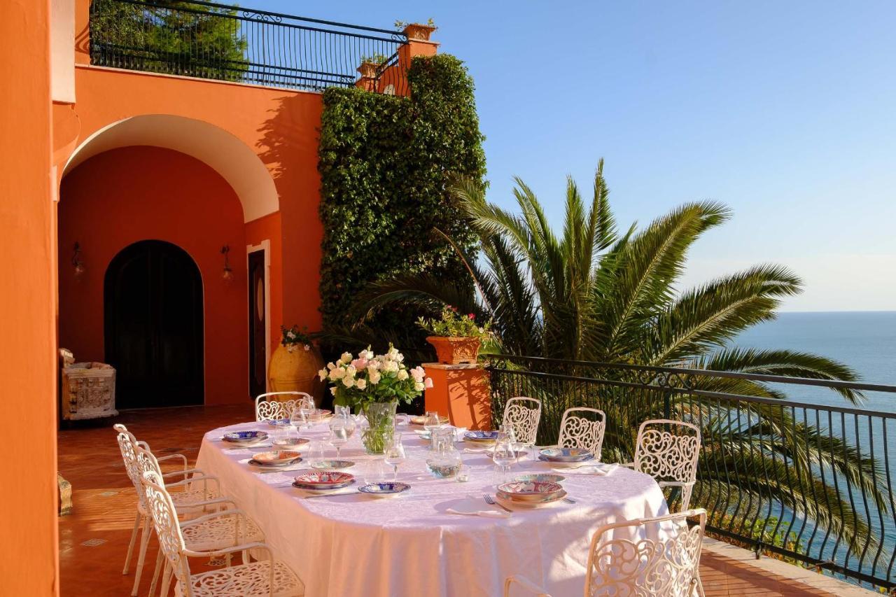 Dei Fisici Villa