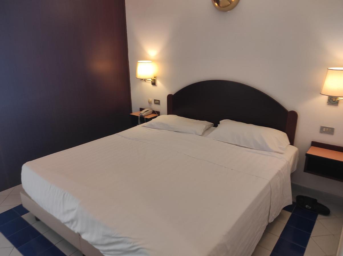 Le Super Del Domina Royal Hotel Positano