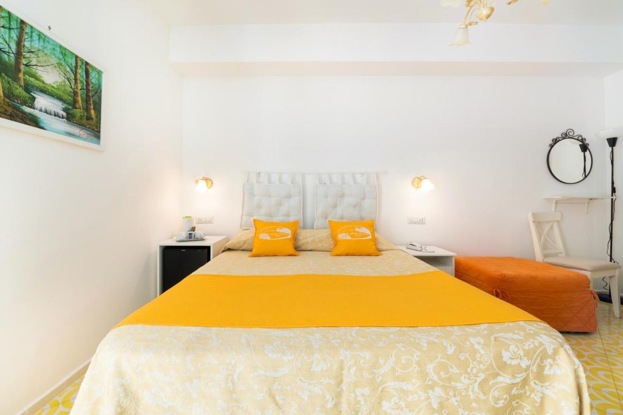 Florida Bed & Breakfast 2*