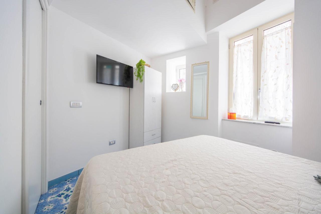 Yourhome - Lorena Maria House *