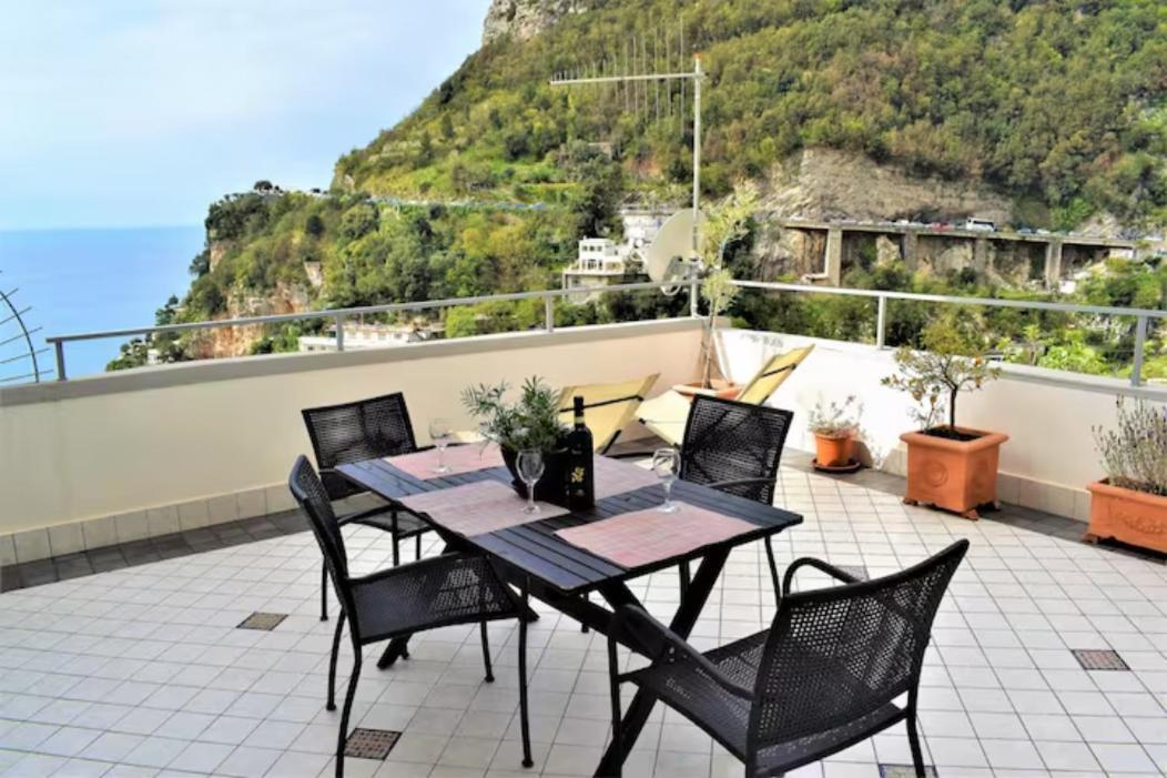 Chez Angelina - De Vivo Realty *