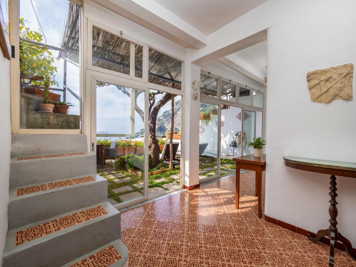 Scorcio D' Oltremare - Sea View In Apartment