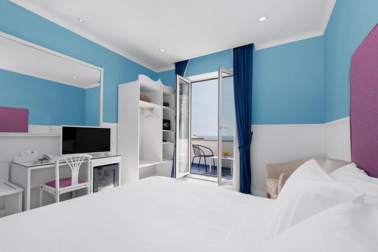 Hotel Bougainville