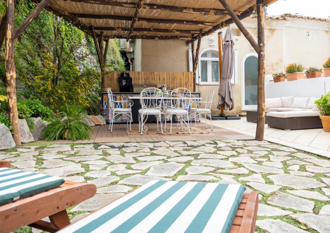 Holiday home Casa Romelide Amazing View, Free Parking Along The Public Road