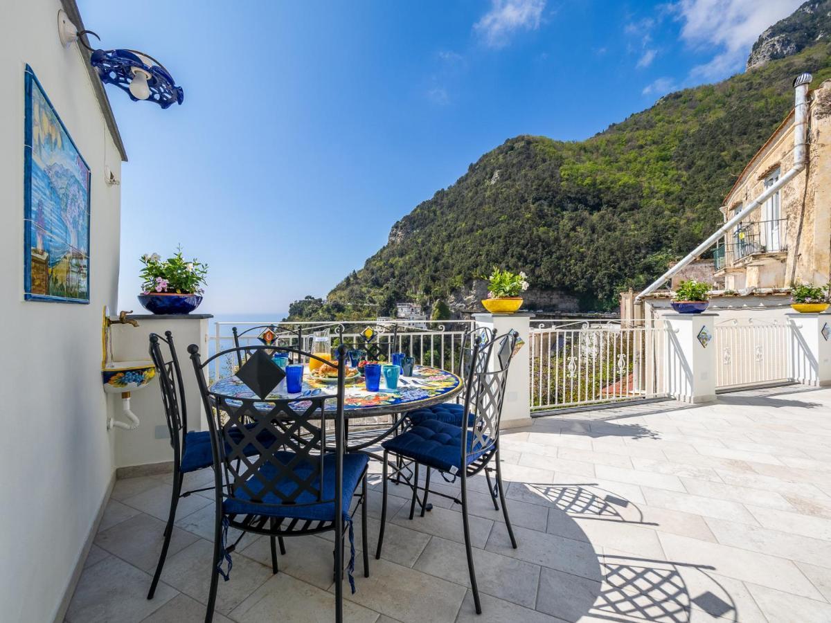 Apartment Blue Waves - De Vivo Realty *