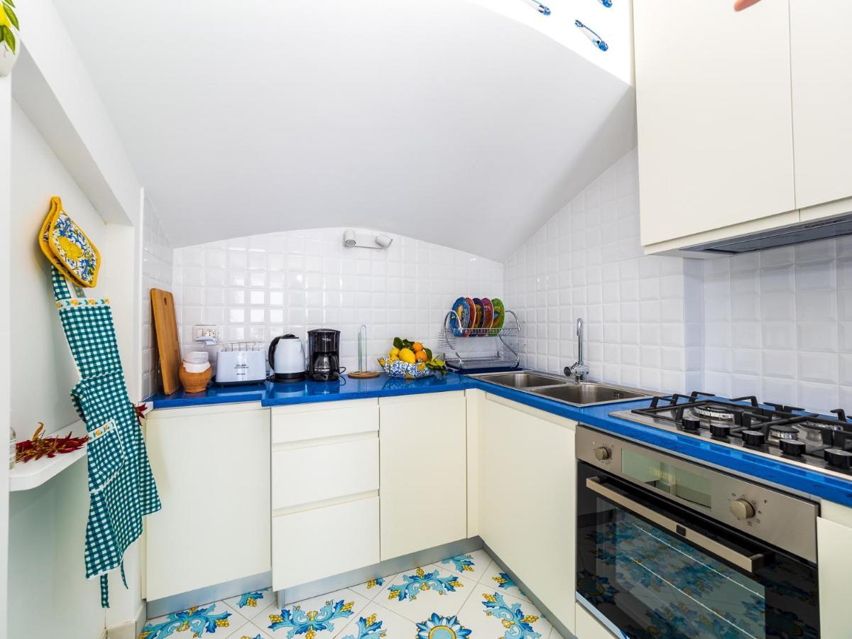 Apartment Blue Waves - De Vivo Realty Positano