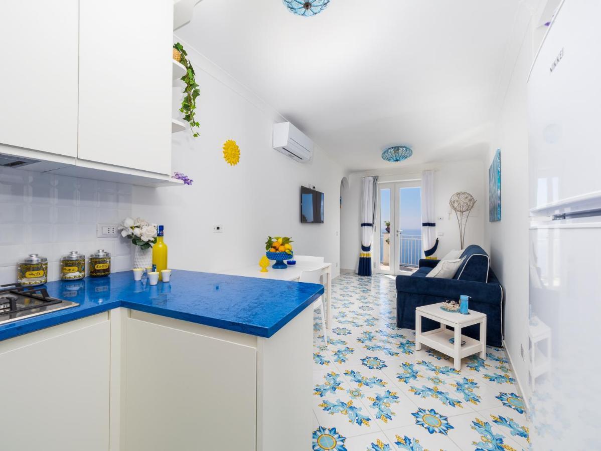 Blue Waves - De Vivo Realty Apartment Positano