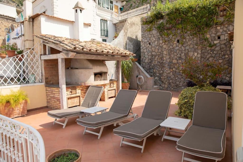 Joey - Prestigious With Private Garage In The Heart Of Villa Positano