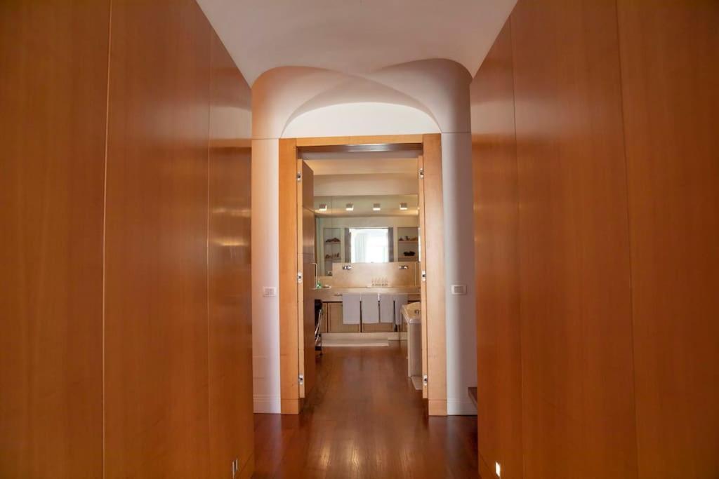 Villa Joey - Prestigious With Private Garage In The Heart Of Positano