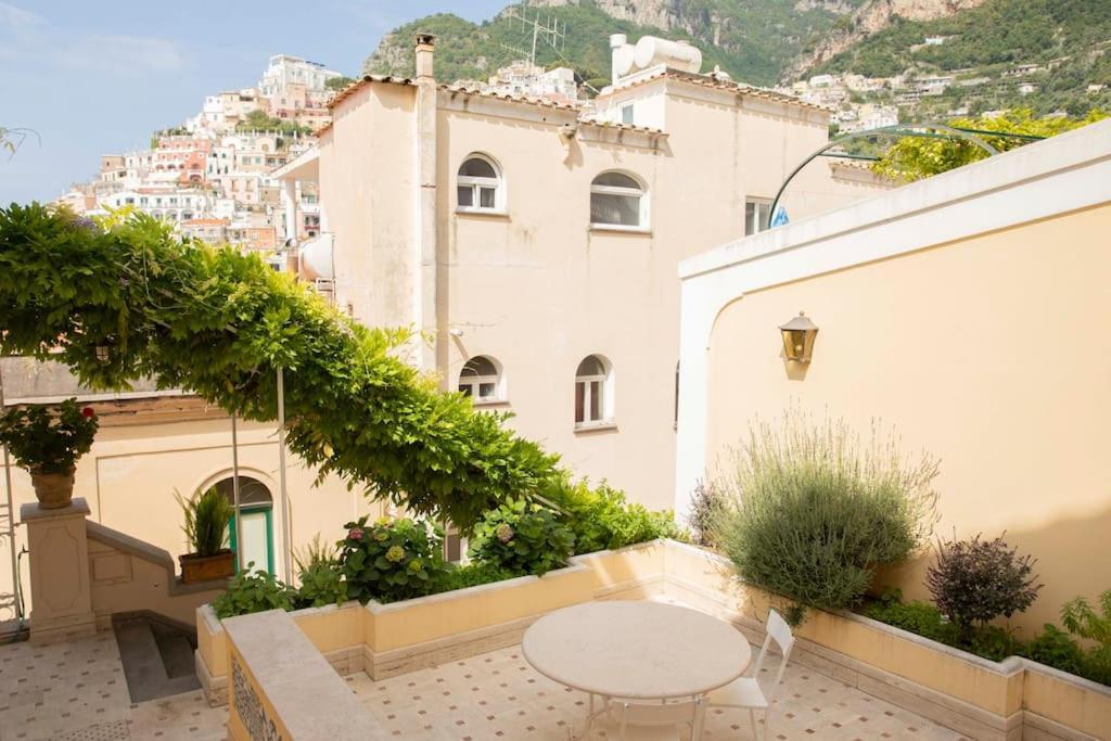 Villa Joey - Prestigious With Private Garage In The Heart Of Positano