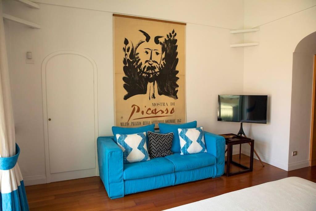 Joey - Prestigious With Private Garage In The Heart Of Positano