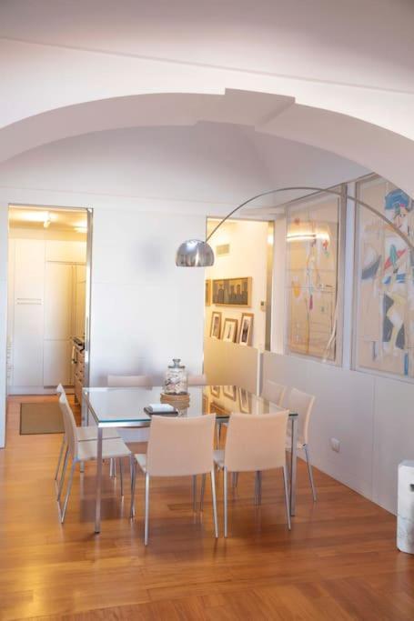 Villa Joey - Prestigious With Private Garage In The Heart Of Positano