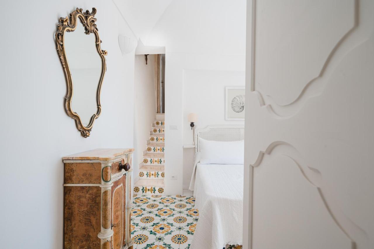 Petite Syrene By Elite Positano