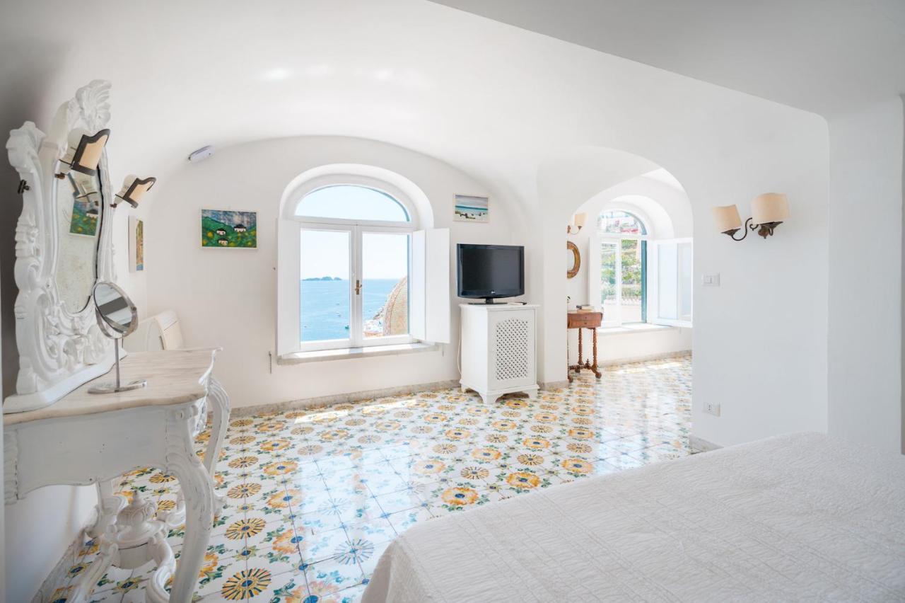 Petite Syrene By Elite Positano