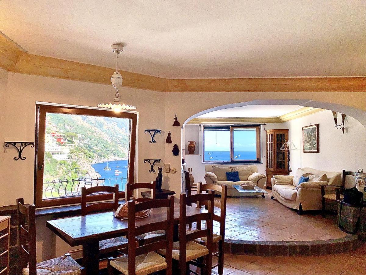 - Casa Vira Holiday home *
