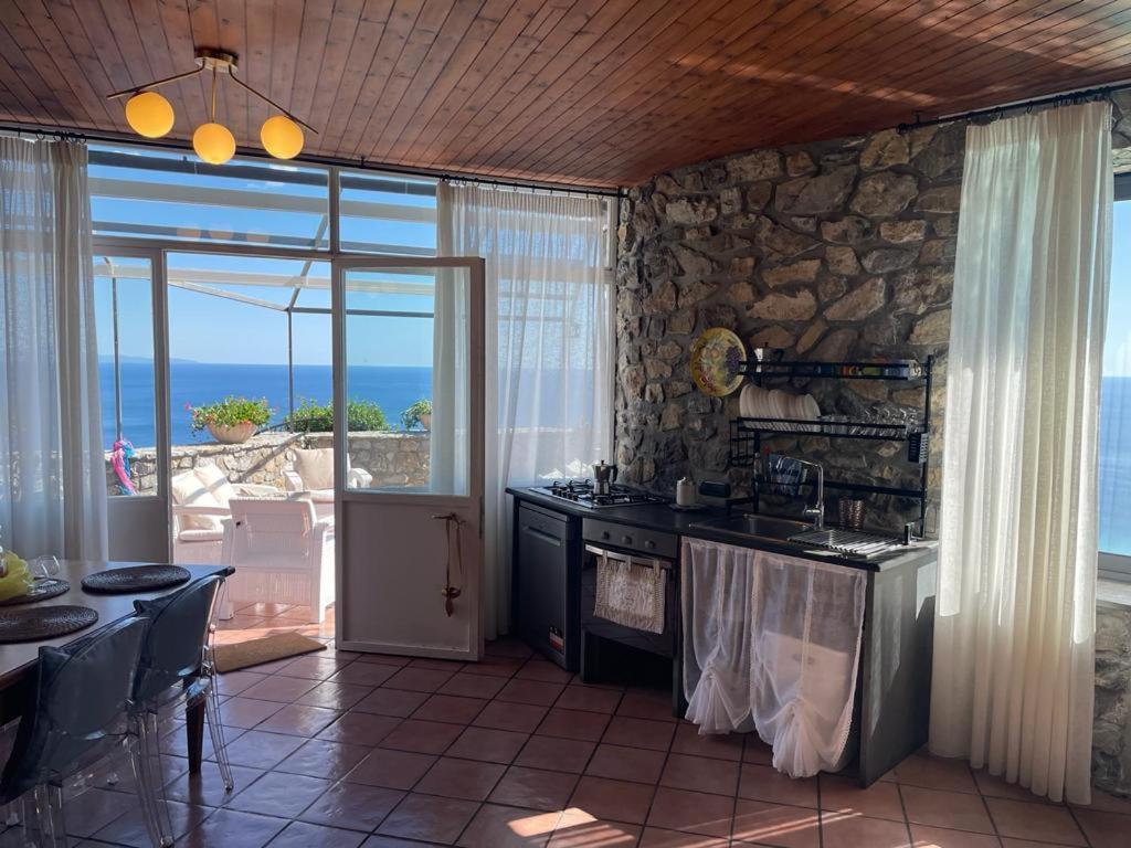 Villa Stone - De Vivo Realty Positano Villa