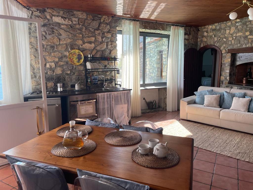 Villa Villa Stone - De Vivo Realty Positano *