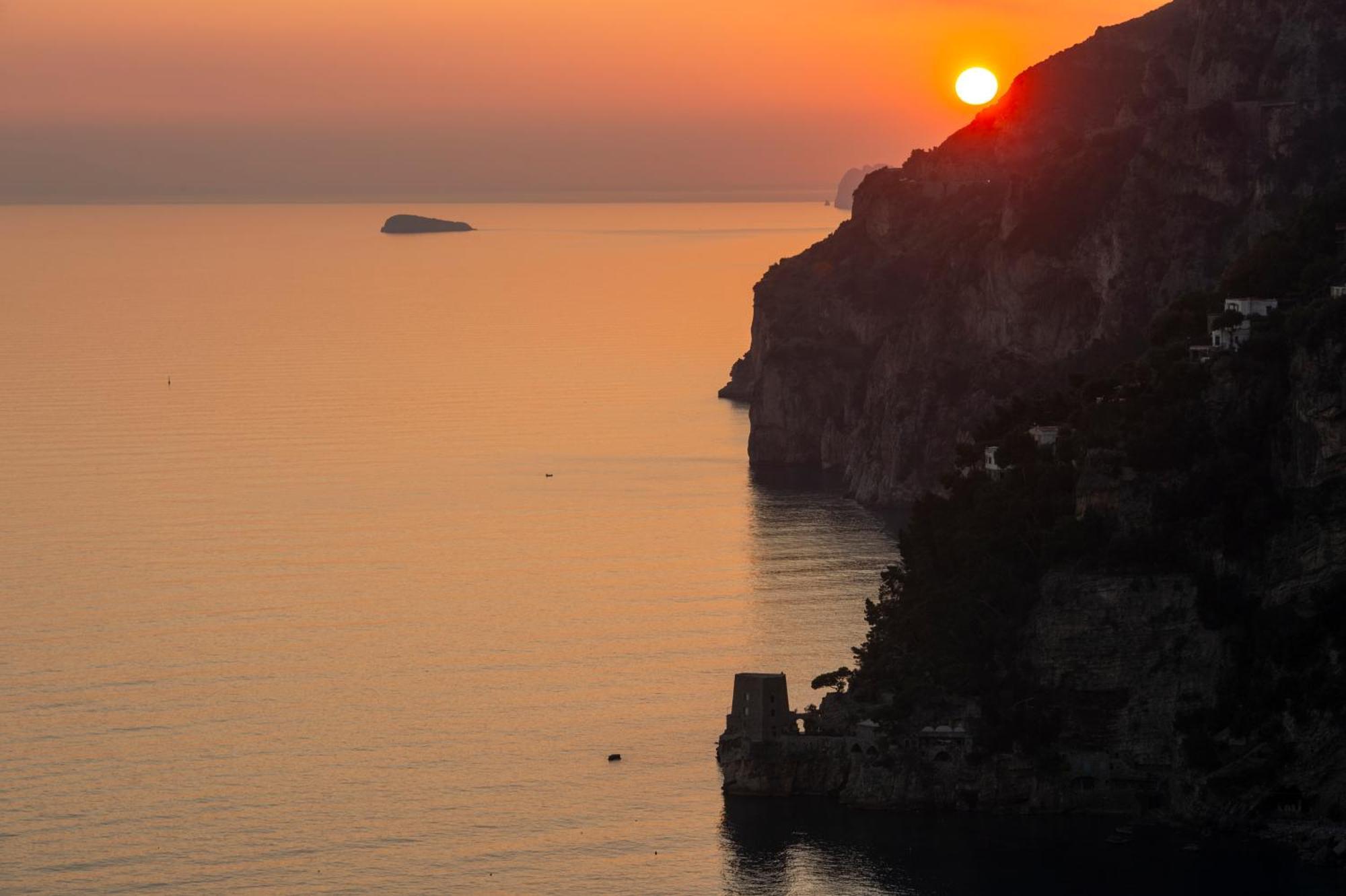 Aria Di Mare,near Elevator, Few Steps, Parking, Garden * Positano