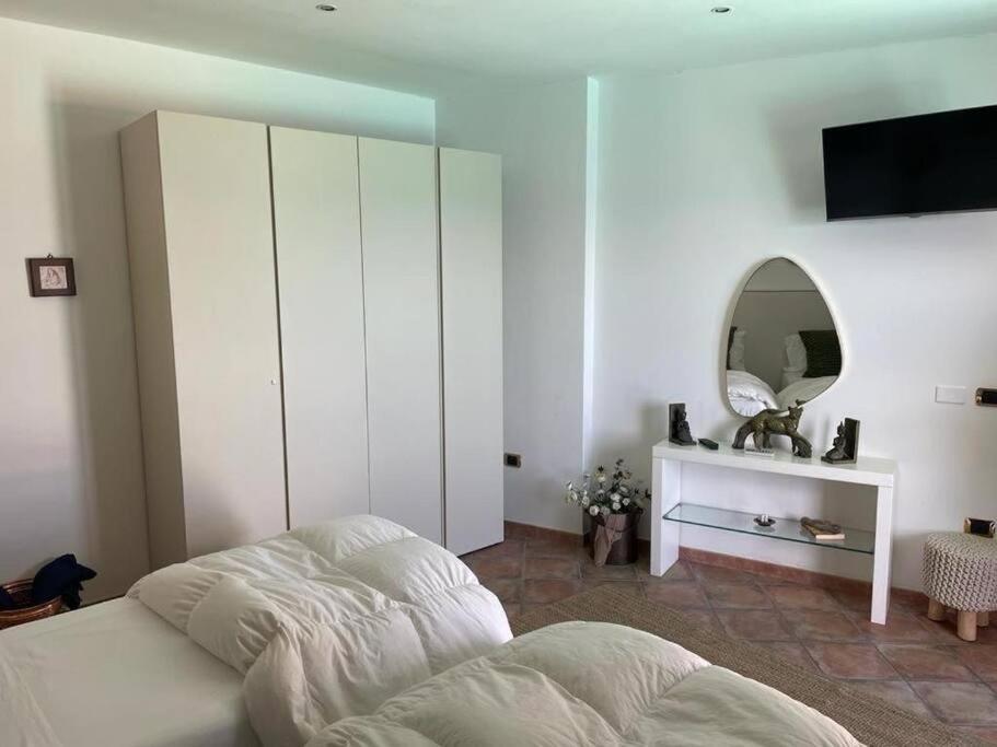 Villa Stone - De Vivo Realty Positano *