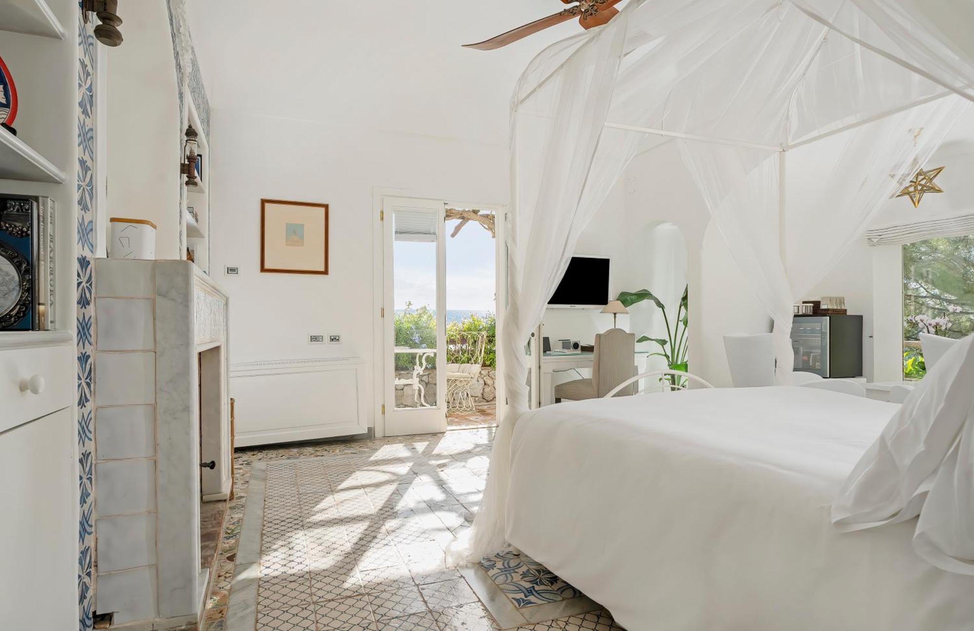 Hotel Treville 5*