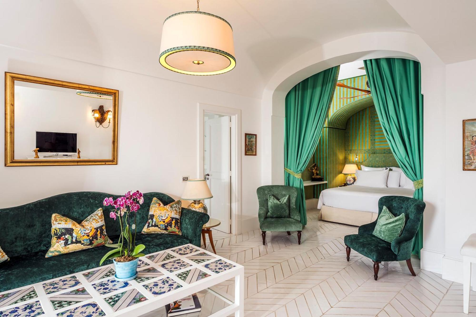 Treville Hotel 5*